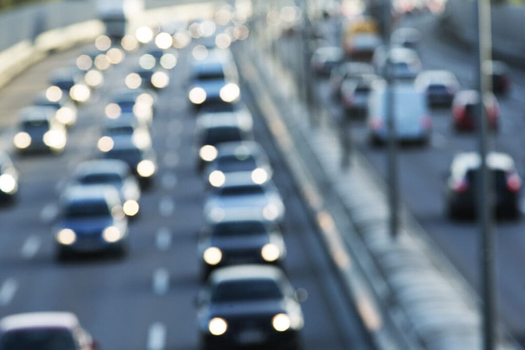 Lavere hastighed på motorvejen kan sænke trafikstøjen markant