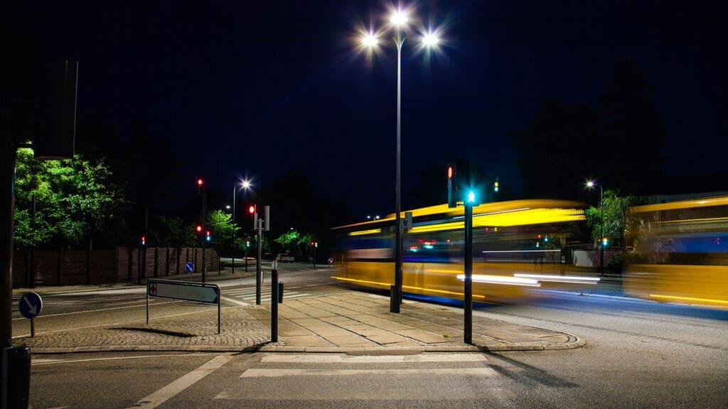 Smart teknologi giver forsinkede busser et forspring